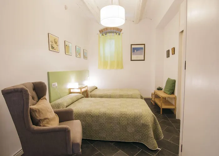Paratgea Bed & Breakfast