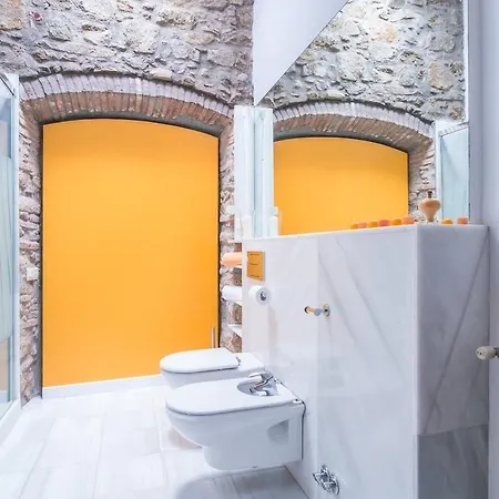 Paratgea Bed & Breakfast 3*