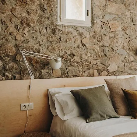 Paratgea Bed & Breakfast